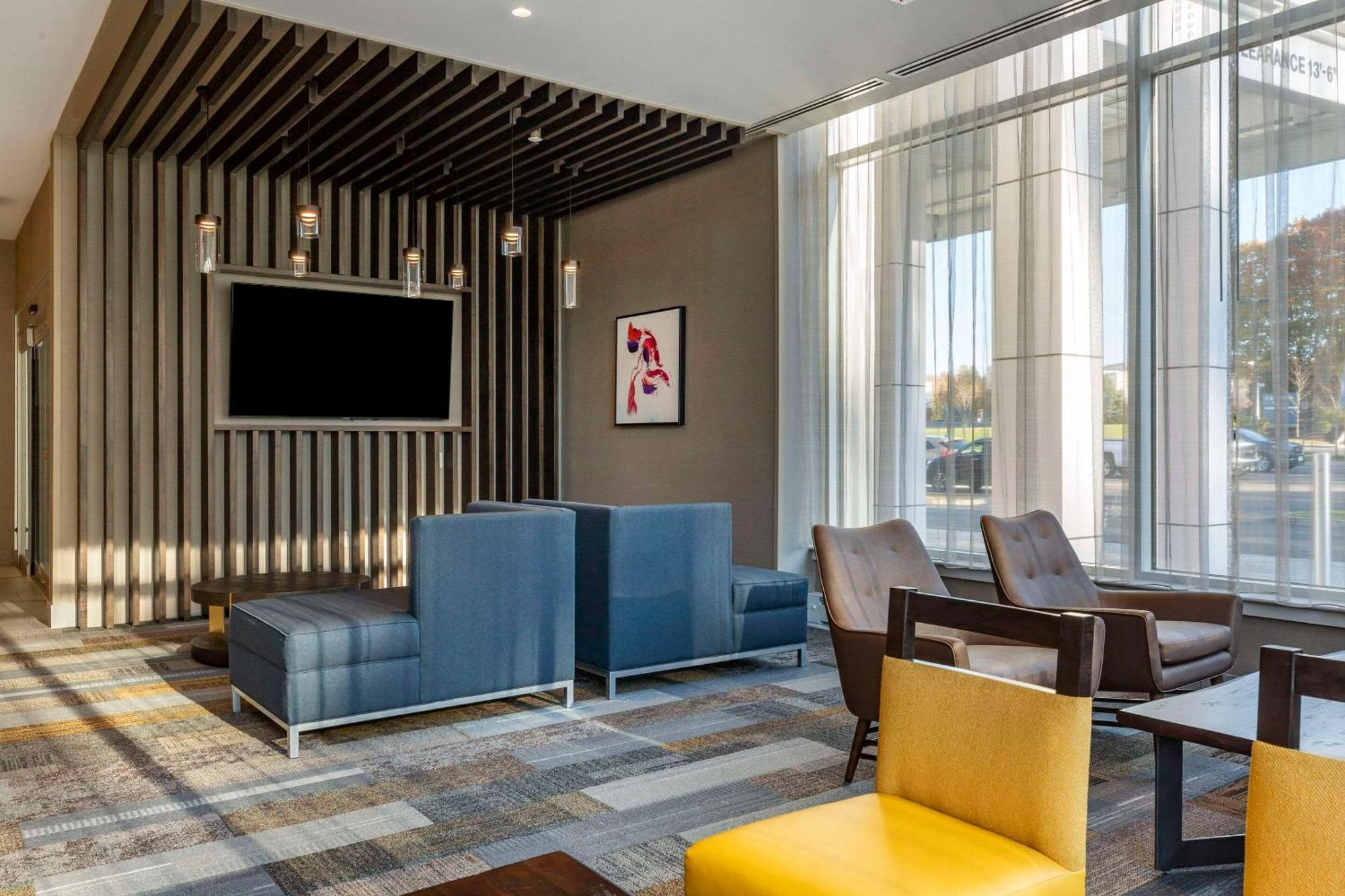 Cambria Hotel Manchester South Windsor Exteriör bild
