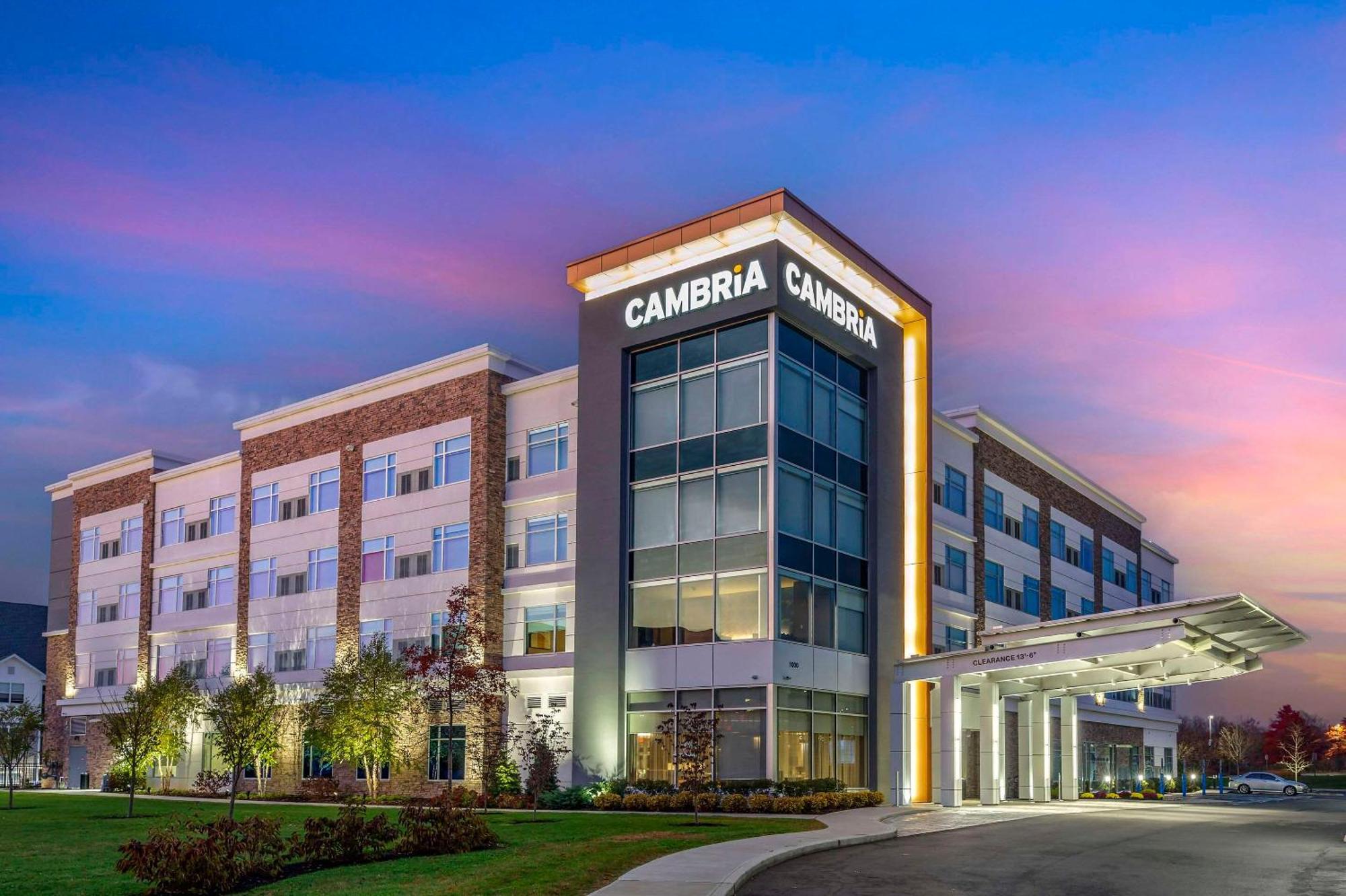 Cambria Hotel Manchester South Windsor Exteriör bild